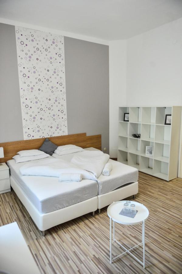Elmeny Balaton Hotel Альшоэрш Экстерьер фото